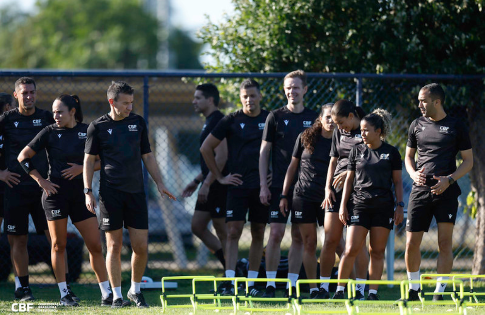 CBF inicia processo para formação de primeiros árbitros profissionais; veja valores dos salários Divulgação: Rafael Ribeiro/CBF