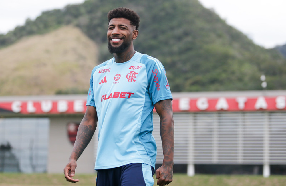 Emerson Royal aparece no BID e já pode estrear pelo Flamengo Divulgação: Flamengo