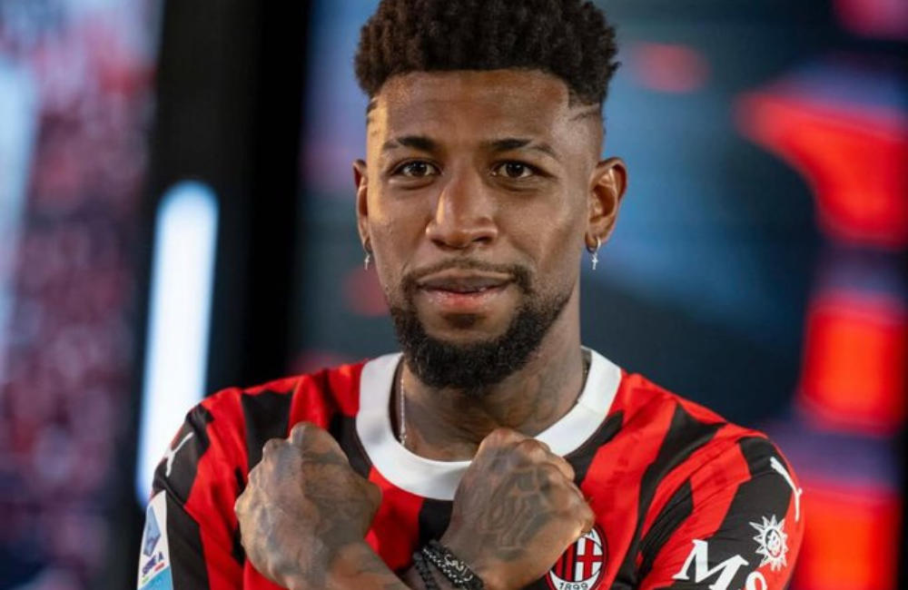 Flamengo tenta "atravessar" Besiktas e mira contratação de Emerson Royal Divulgação: Milan