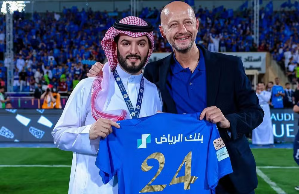 CEO do Al-Hilal manda recado ao Fluminense: "não viemos para trocar camisas" Divulgação: Al-Hilal