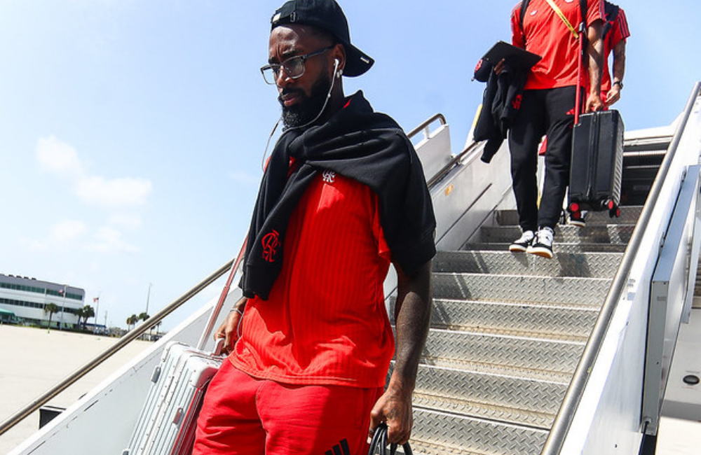 Flamengo aguarda pagamento do Zenit ser validado para liberar Gerson Divulgação: Flamengo