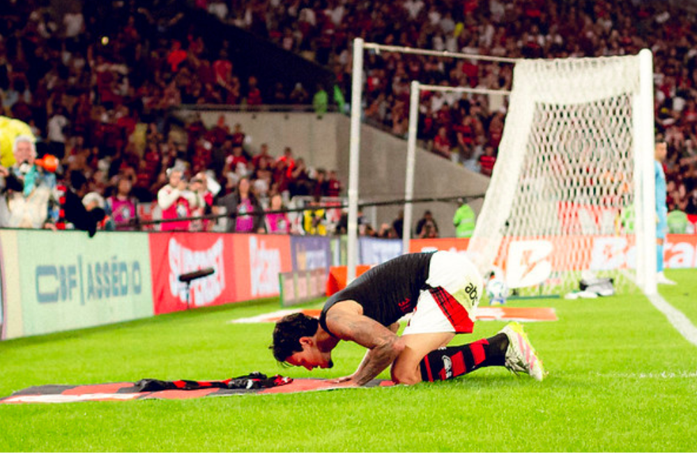 Pedro volta, marca pelo Flamengo e fica perto de alcançar marca centenária no Novo Maracanã Divulgação: Flamengo