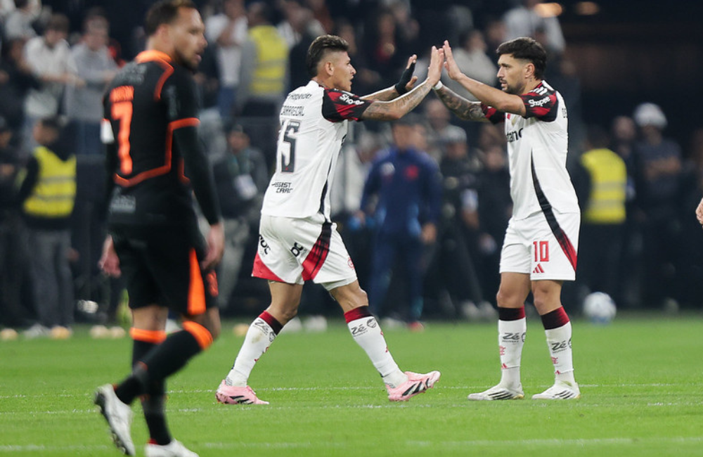 Filipe Luís enaltece desempenho de Carrascal e valoriza postura do Flamengo Divulgação: Gilvan de Souza/Flamengo