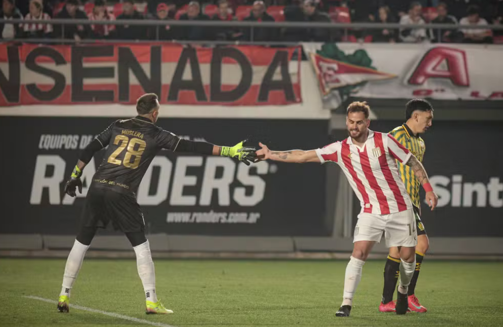 Estudiantes terá 2 desfalques de peso para decisão contra o Flamengo na Libertadores Divulgação: Estudiantes