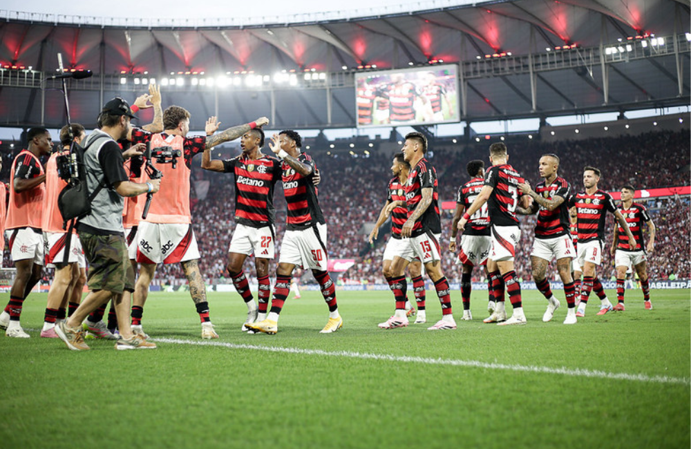 Filipe Luís explica mudanças no Flamengo em empate com o Vasco Divulgação: Gilvan de Souza/Flamengo