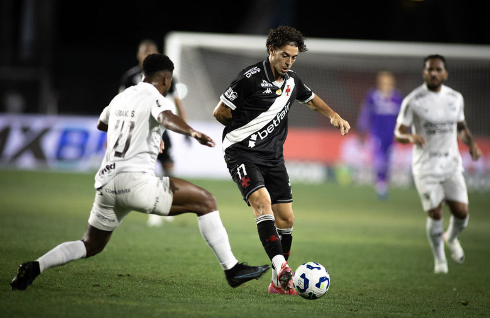 Confira os desfalques do Vasco para confronto contra o Bahia Divulgação: Matheus Lima/Vasco