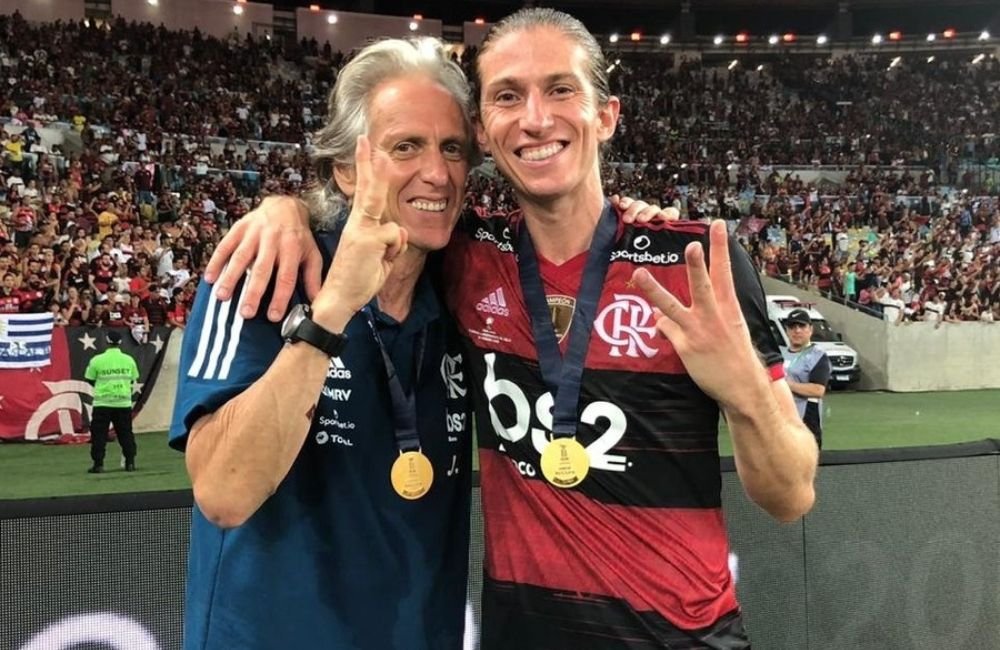 Aceitem, haters! Filipe Luís é maior que Jorge Jesus no Flamengo. Foto: Alexandre Vidal/Flamengo