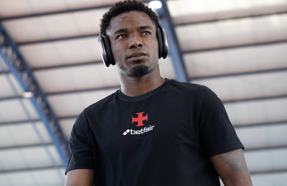 Thiago Mendes completa dois meses sem jogar pelo Vasco Divulgação: Vasco