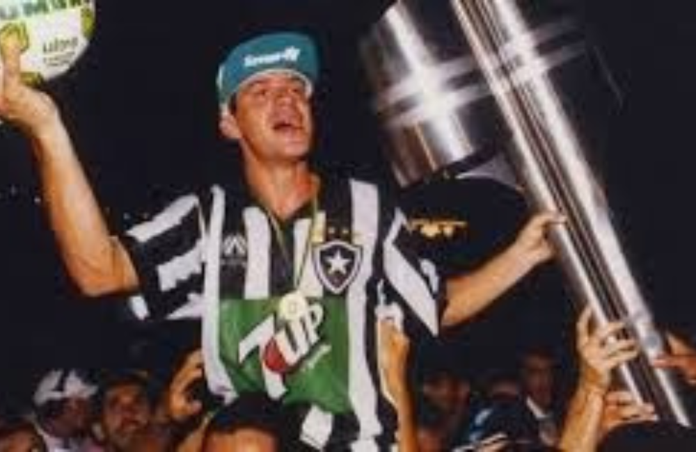 Túlio Maravilha relembra atuação de gala pelo Botafogo em final contra o Santos Divulgação: Ricardo Ferreira Rezende