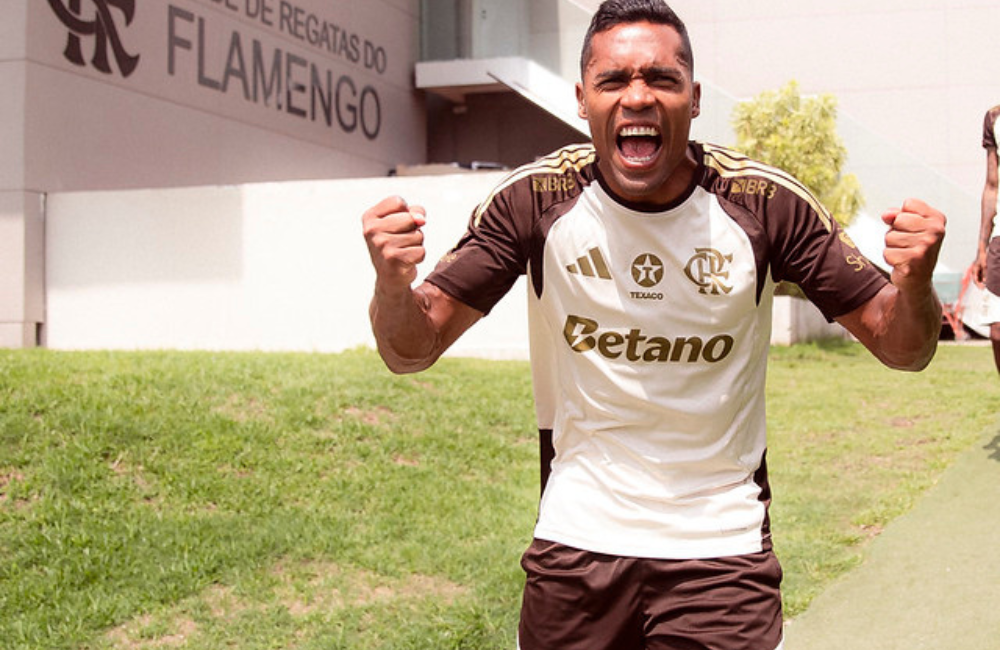 Alex Sandro se anima com chegada de Paquetá ao Flamengo: "Um privilégio" Divulgação: Adriano Fontes