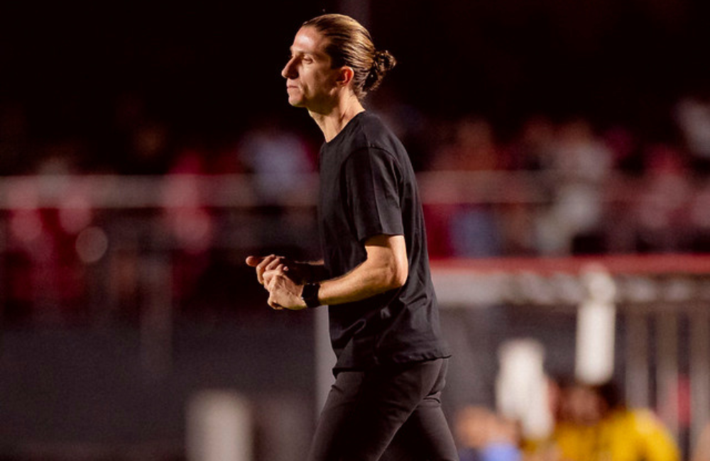 Filipe Luís detona arbitragem após erro em estreia do Flamengo no Brasileirão Divulgação: Adriano Fontes