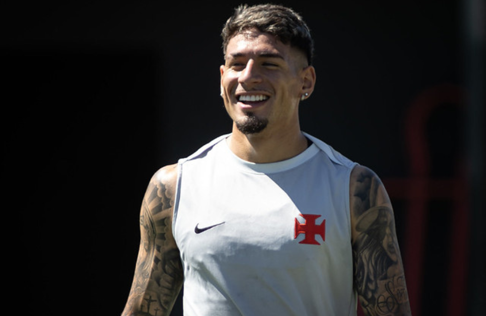 Saldivia cita ligações de Diniz antes de acerto com o Vasco Divulgação: Matheus Lima/Vasco