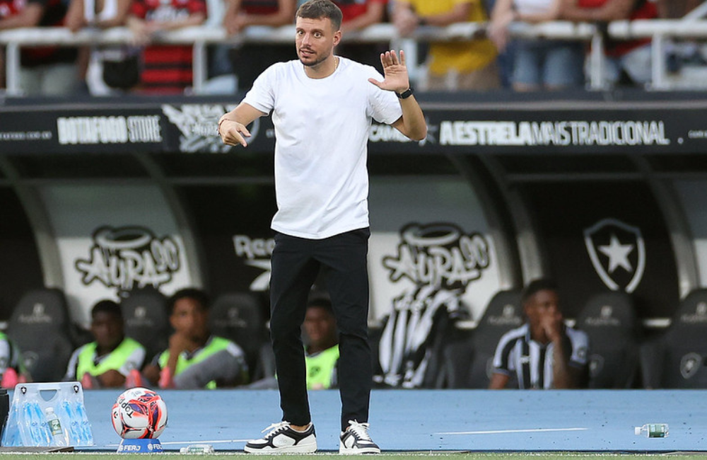 Anselmi elogia atuação do Botafogo mesmo com eliminação: "Essa é a equipe que quero ver" Divulgação: Vítor Silva