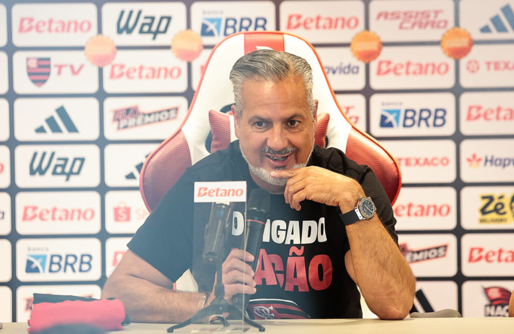 Diretor de futebol do Flamengo diz que janela não terá mais "altos valores" após Paquetá Divulgação: Gilvan de Souza