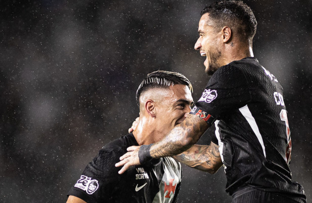 Diniz elogia produção ofensiva do Vasco, mas destaca sequência de gols perdidos Divulgação: Matheus Lima